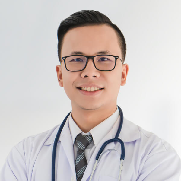Dr. Chloe Davis